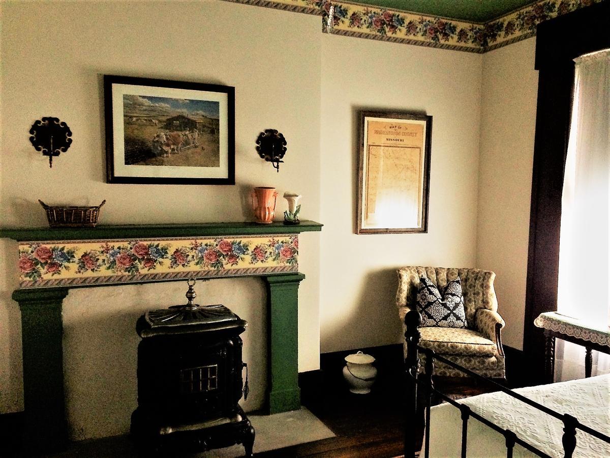 Old Caledonian Bed & Breakfast Экстерьер фото